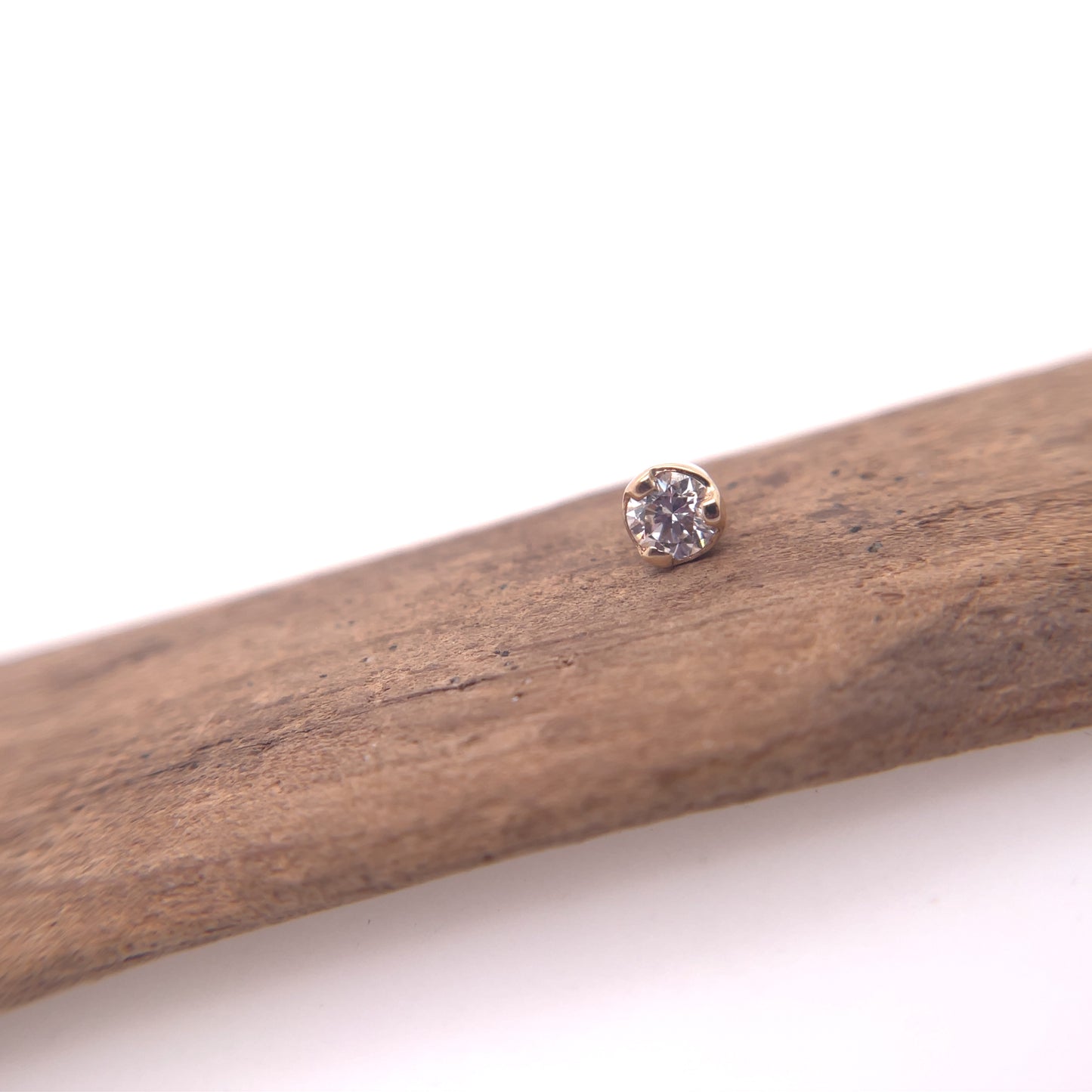 3mm 3 Prong Gemstone - Threaded